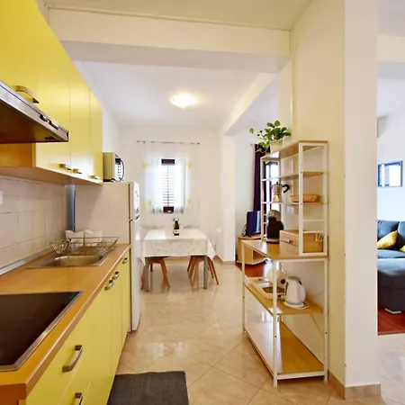 Sunset Apartment - Sea View & Parking Rabac