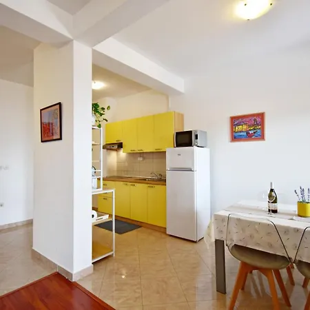 Διαμέρισμα Sunset Apartment - Sea View & Parking Rabac